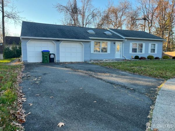66 Netherwood Circle , Edison, NJ 08820