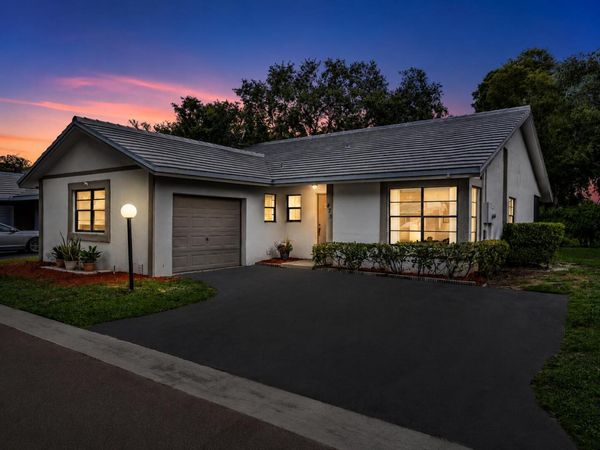 425 Shadow Wood Lane, Coral Springs, FL 33071
