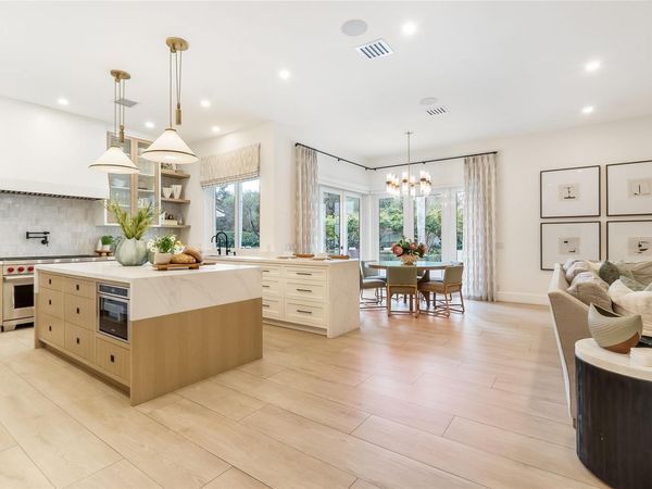 2825 Hackney Road, Weston, FL 33331