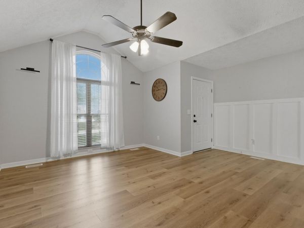 104 Forrest Ln , White House, TN 37188
