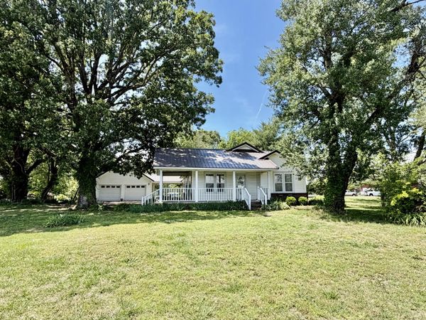 325 Rabbit Trail Rd , Leoma, TN 38468
