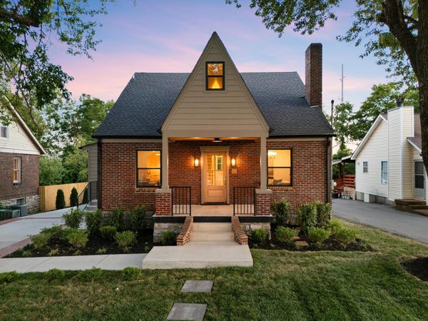 1012 Hart Ln , Nashville, TN 37216