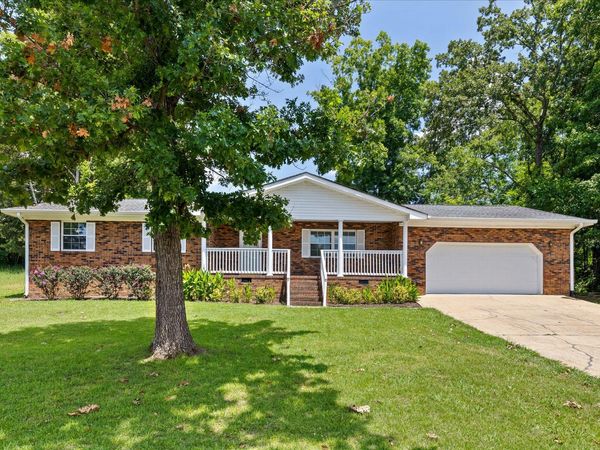 131 General Hays Road, Fort Oglethorpe 30742