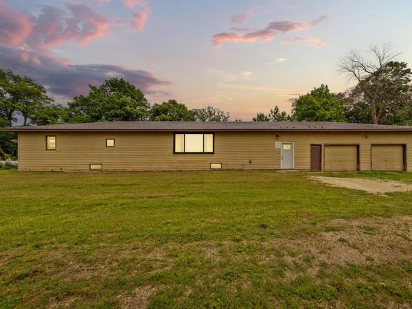 13454 750th Street , Blooming Prairie, MN 55917