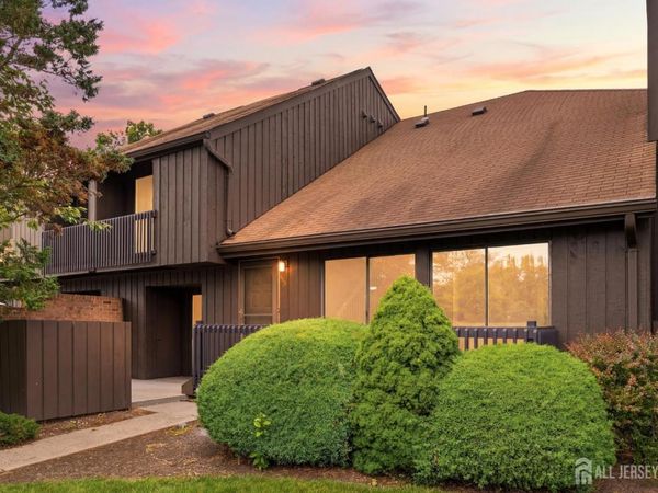 438 Westgate Drive , Edison, NJ 08820