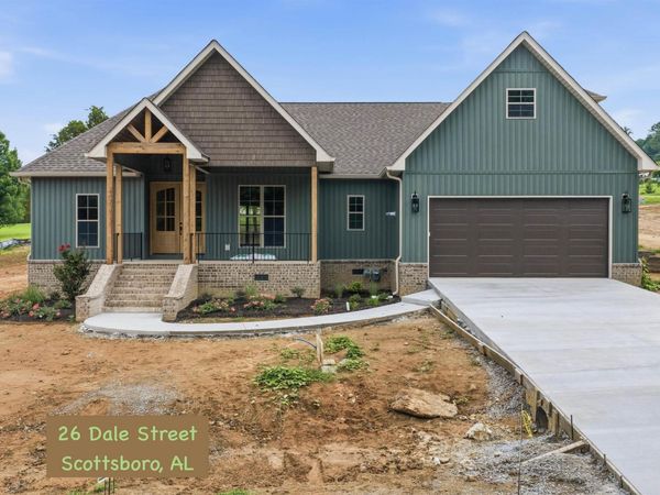 26 Dale Street, Scottsboro, AL 35769