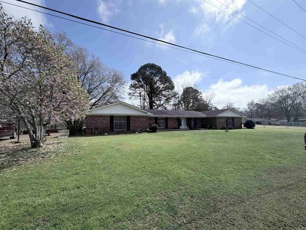 205 3RD , Murfreesboro, AR 71958