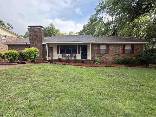 494 Calvert , Forrest City, AR 72335