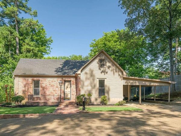 619 Fitzpatrick St , Forrest City, AR 72335