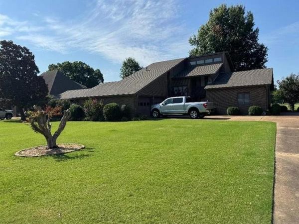 909 gOLF lINKS , Blytheville, AR 72315