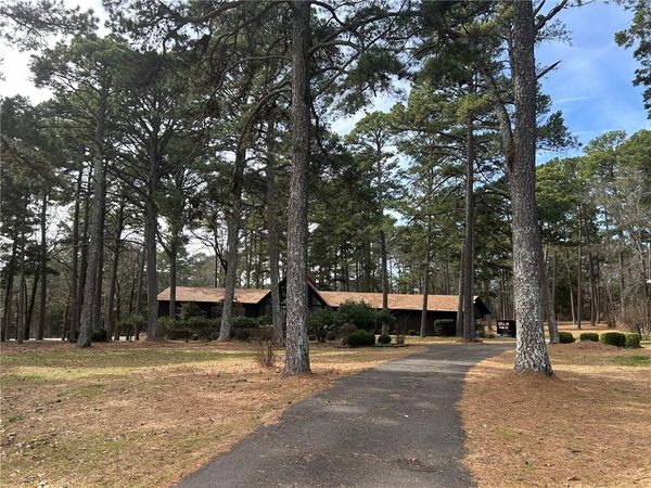 216 Quarry Road , Russellville, AR 72802