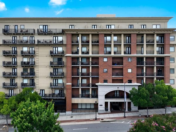 250 W Broad Street, Unit APT 612, Athens, GA 30601