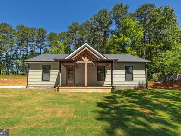 760 Donahoo Road SE, Silver Creek, GA 30173