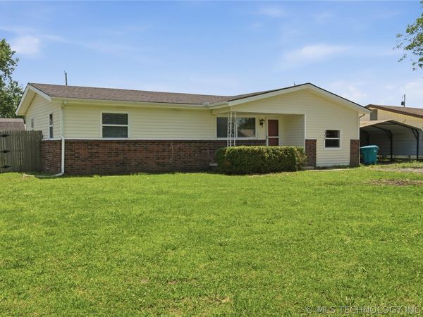 404 W Commercial St Street , Inola, OK 74036