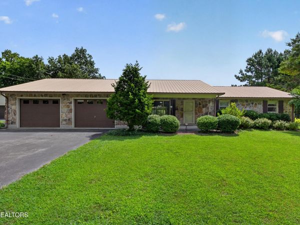 705 Highland Drive, Crossville, TN 38572