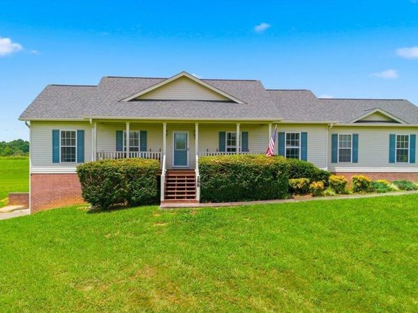 288 Mulberry Bend , Jonesborough, TN 37659