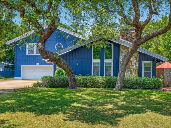 21 NE Wedgewood Lane, Fort Walton Beach, FL 32547