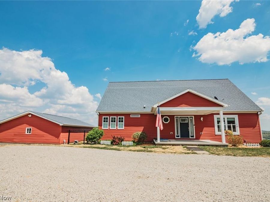 67810 State Route 124, Reedsville, OH 45772 Photo 1