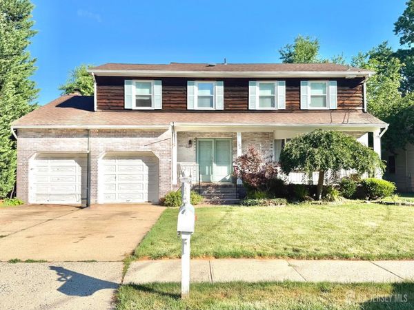 722 S Middlesex Avenue , Colonia, NJ 07067