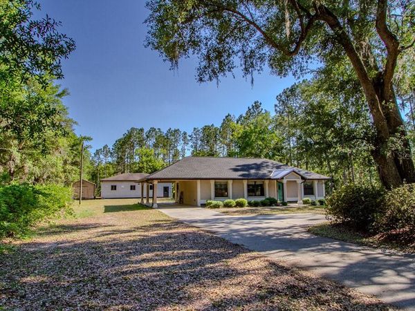 4002 SW COUNTY ROAD 18 , FORT WHITE, FL 32038