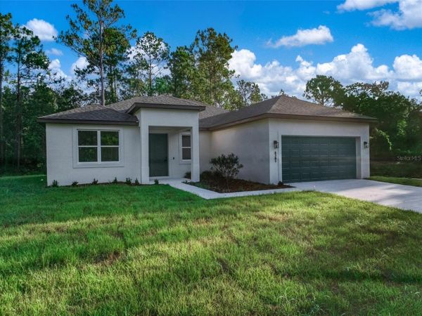 8381 MANTUA AVENUE , SEBRING, FL 33872