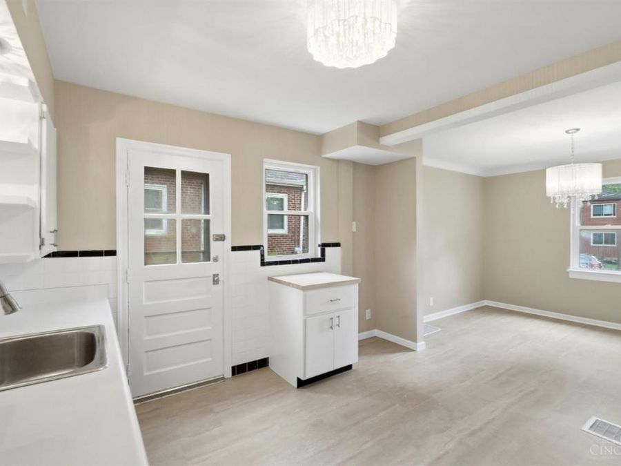 2280 Rosedale Avenue, Golf Manor, OH 45237 Photo 18