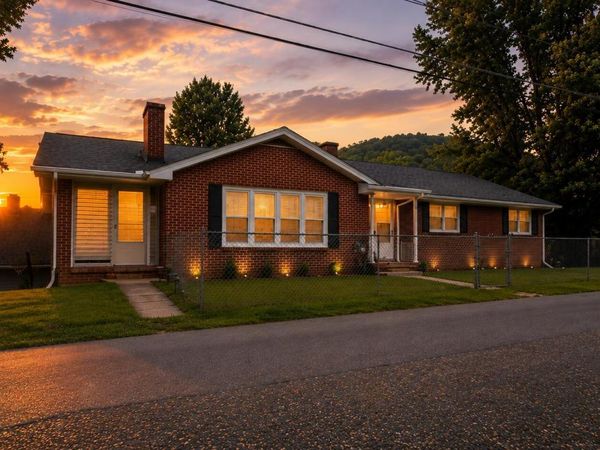 201 Brown Street, Appalachia, VA 24216