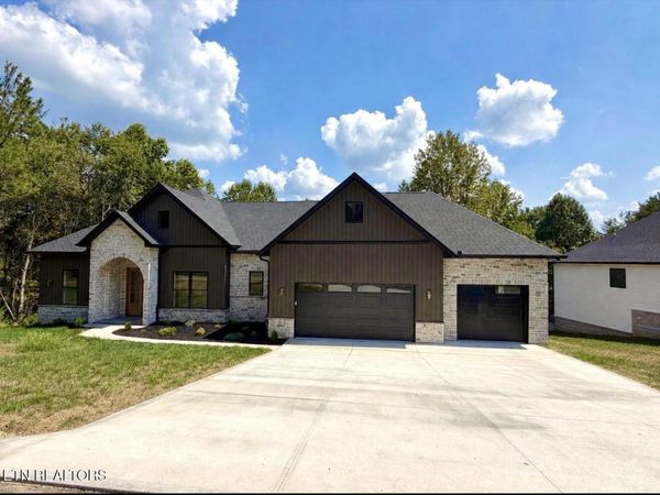 116 Amohi Way, Loudon, TN 37774