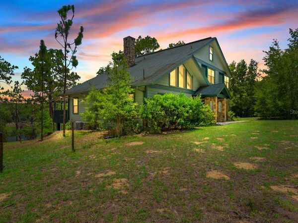 251 CUE LAKE DRIVE , HAWTHORNE, FL 32640