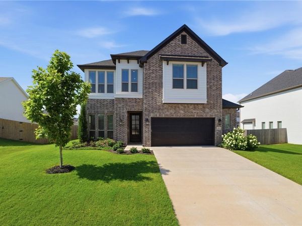 1421 Elijahs Drive , Cave Springs, AR 72718