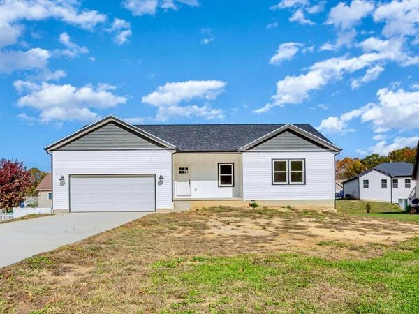 32366 Lilac Lane , Logan, OH 43138