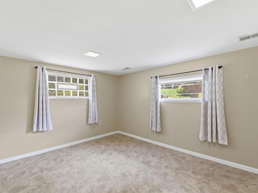 4248 Simca Lane, Green Township, OH 45211 Photo 35