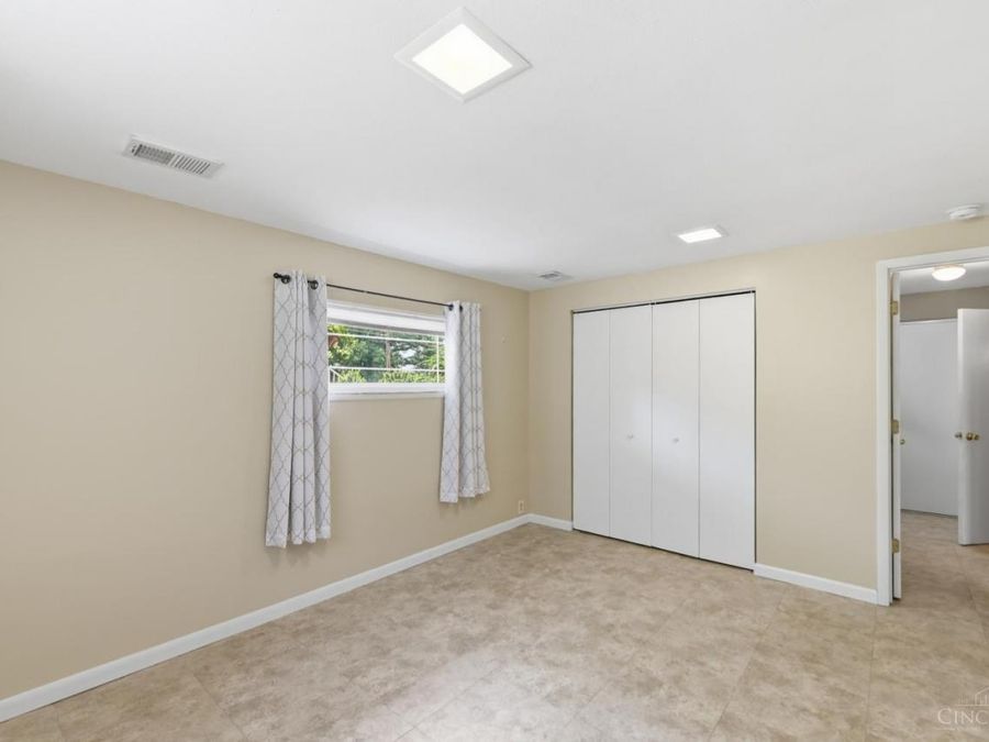 4248 Simca Lane, Green Township, OH 45211 Photo 36