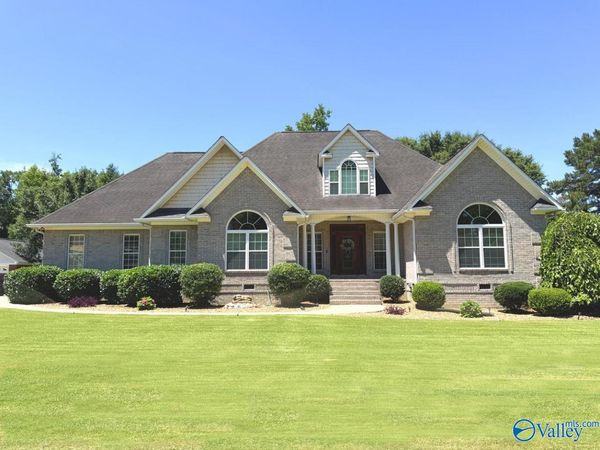 2890 Buckhaven Drive, Southside, AL 35907