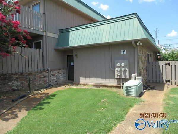 2225 Golf Road SW, Unit 113, Huntsville, AL 35802