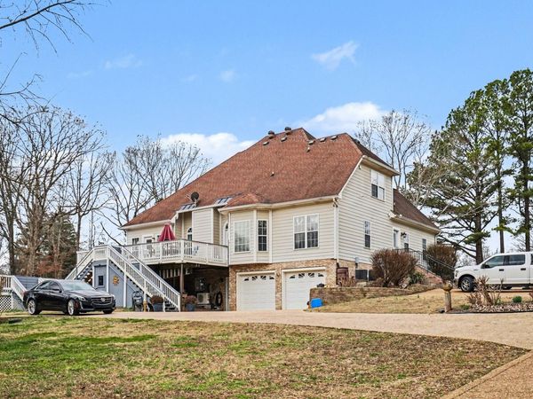 634 Bobbitt Rd , Ashland City, TN 37015