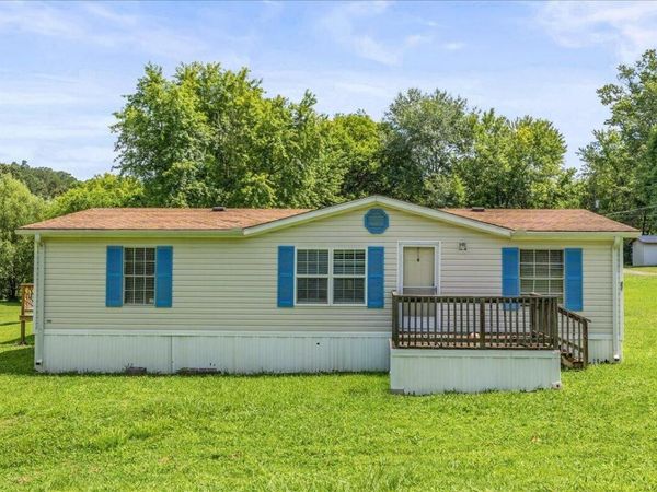 218 W Spring Street , Whitwell, TN 37397