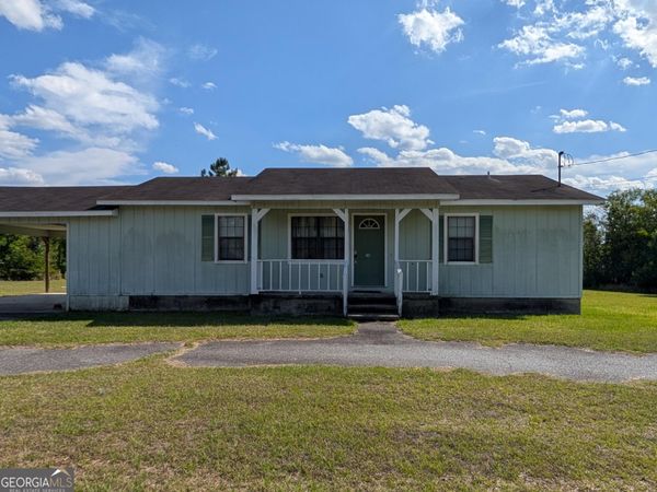 715 Charles Street, Ailey, GA 30410