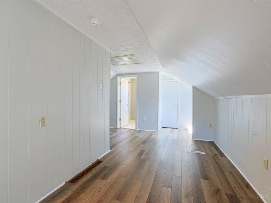 7833 Spirea Drive, Sycamore Township, OH 45236 Photo 18