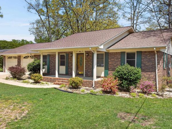 35 Third Avenue, Rainsville, AL 35986