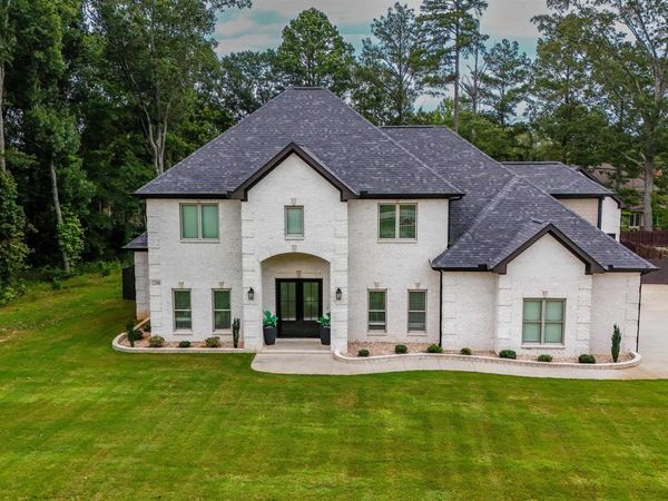2306 Selma Street SW, Decatur, AL 35603