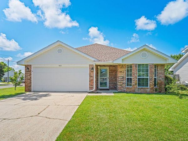 415 Pristine Water Lane, Mary Esther, FL 32569