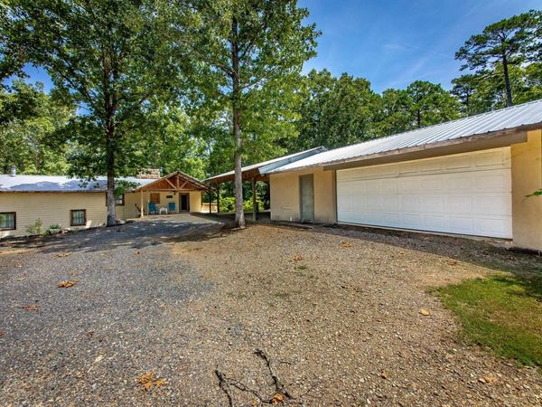 49 Starfield RD. E. , Greers Ferry, AR 72067