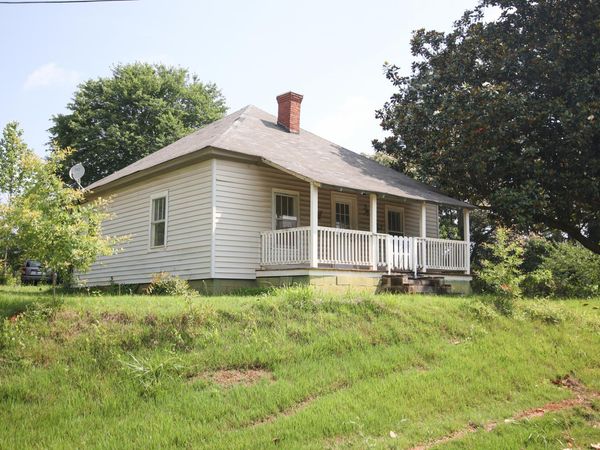2818 Toms Creek Road, Martin, GA 30557