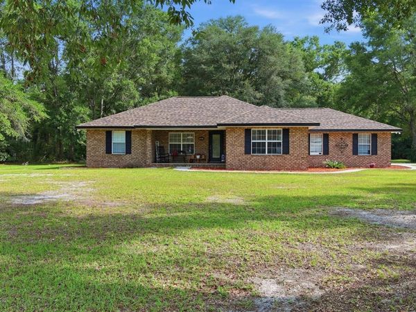 201 SW THISTLEWOOD LANE , FORT WHITE, FL 32038