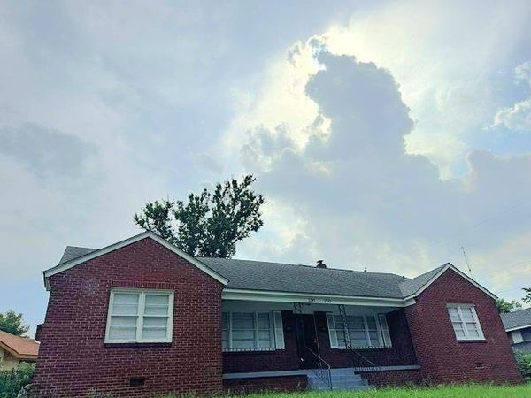 2043 LAMAR AVE , Memphis, TN 38114
