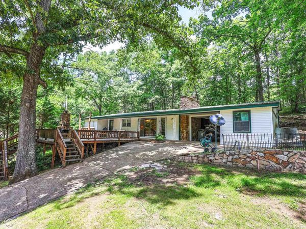 48 McCauley , Kirby, AR 71950