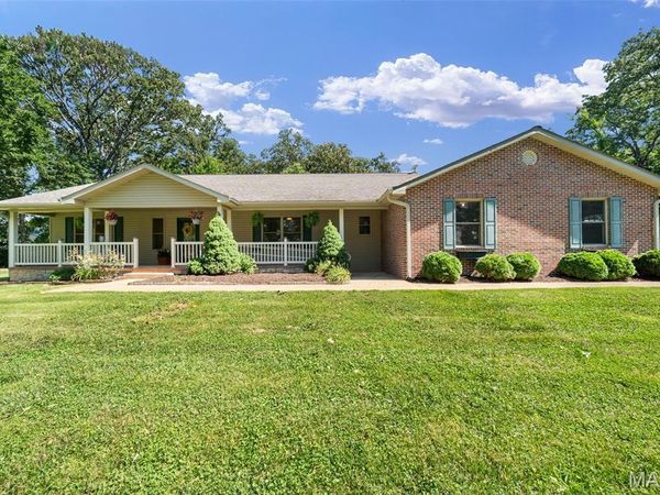 4243 Bushy Prairie Road , Fults, IL 62244