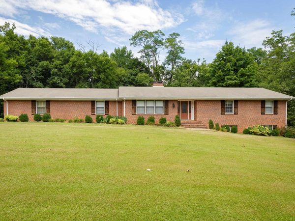 2230 Wilson Blvd, Russellville, AL 35653