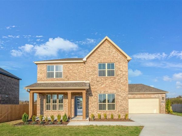 4900 SW Juneberry Street , Bentonville, AR 72713